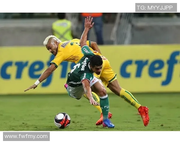 庞特普与帕尔梅激战正酣谁能在这场较量中笑到最后